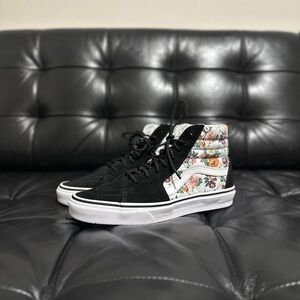 Vans Black and Floral Sk8-Hi Tapered Shoe